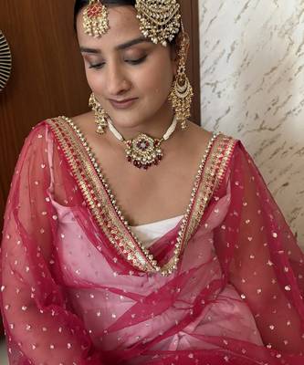 Gold juhi kundan maangtikka 4