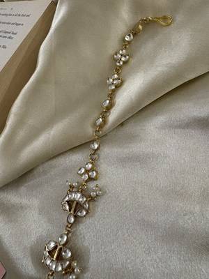 Gold jamilla kundan mathapatti 4