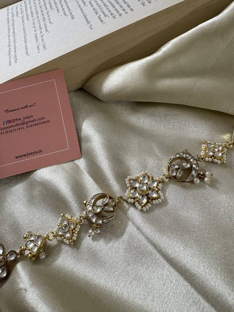 Gold zeenat kundan mathapatti