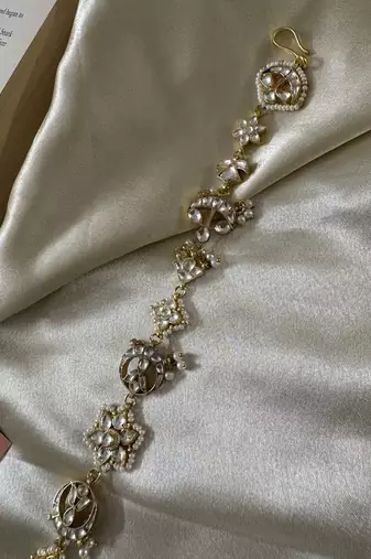 Gold zeenat kundan mathapatti