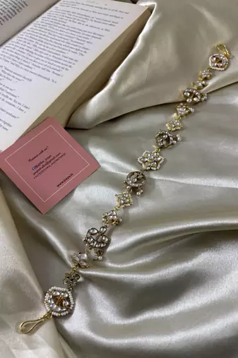 Gold zeenat kundan mathapatti