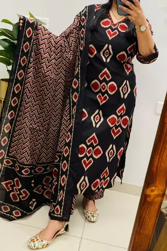 Women PURE COTTON BLOCK PRINT KURTA WITH PANT AND DUPATTA 