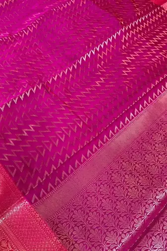 Banarasi semi silk saree in rani pink colour with zig-zag  work