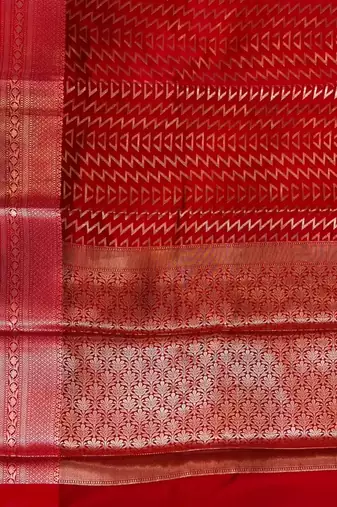 Banarasi semi silk saree in red colour with zig-zag  work