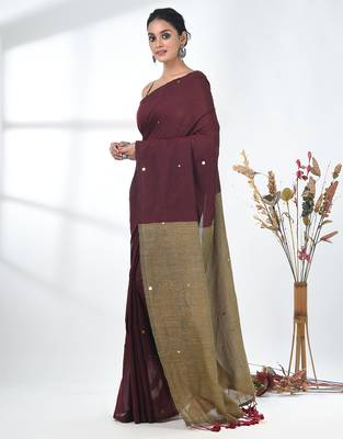 Maroon sequin-detail plain saree with beige pallu 2