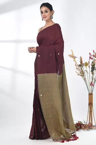 Maroon sequin-detail plain saree with beige pallu