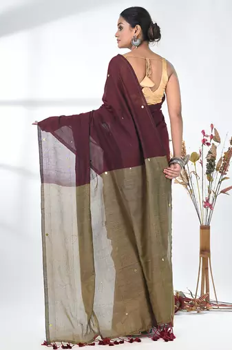 Maroon sequin-detail plain saree with beige pallu