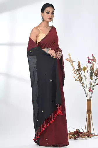 Dark red sequin-detail plain saree with black pallu