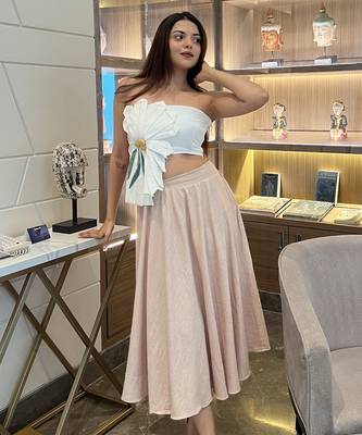3d floral design white tube top with long linen beige skirt western wear 5
