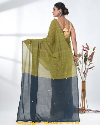 Lime green sequin-detail plain saree with teal pallu 3