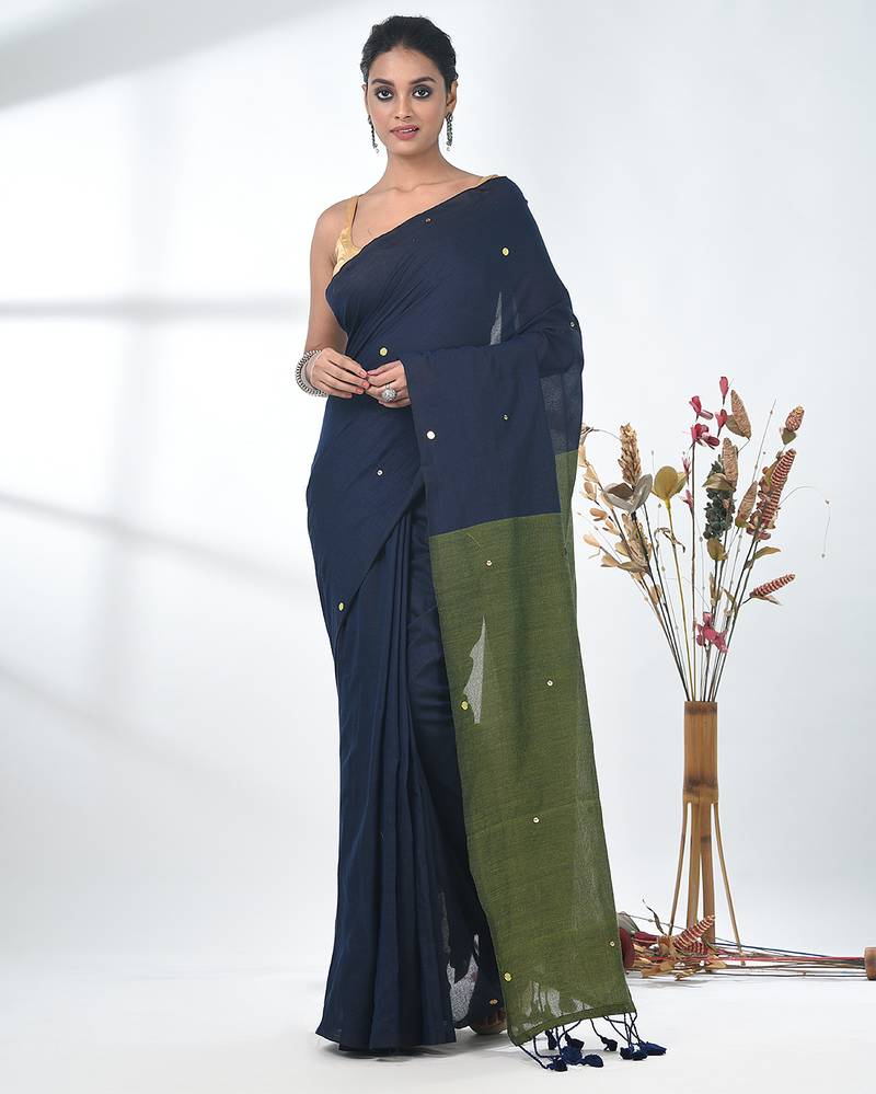 Navy blue sequin-detail plain saree with green pallu