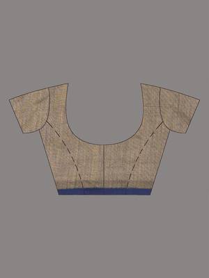 Blue sequin-detail plain saree with beige pallu 5