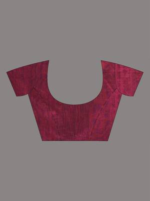 Green sequin-detail plain saree with magenta pallu 5