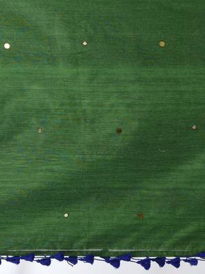 Blue sequin-detail plain saree with green pallu 4