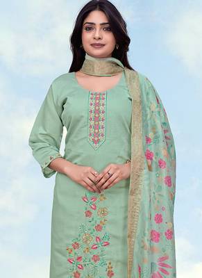 Pastel green roman embroidered work kurta set 3