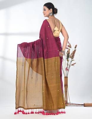 Fuchsia sequin-detail plain saree with mustard pallu 3