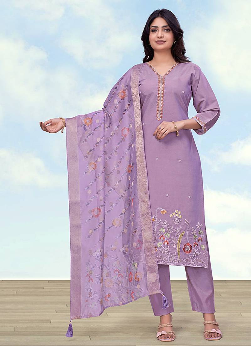 Lilac roman simar embroidered work kurta set