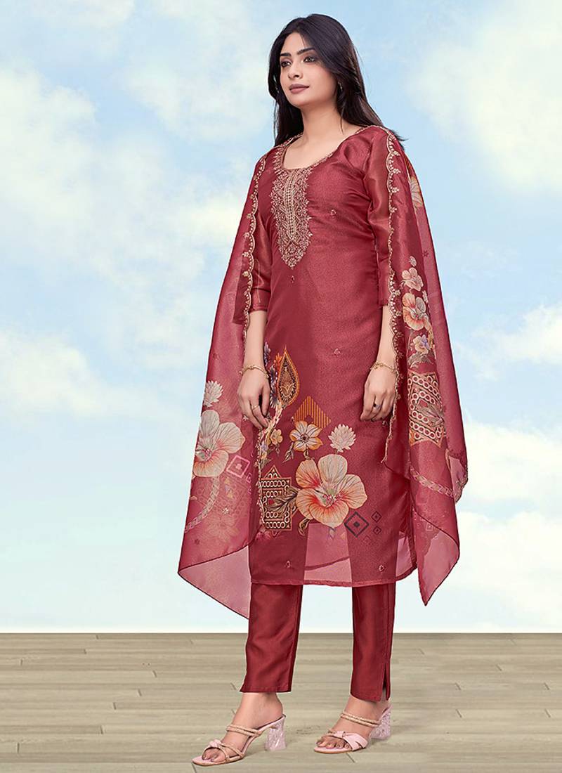 Rust red simar kurta set with floral print