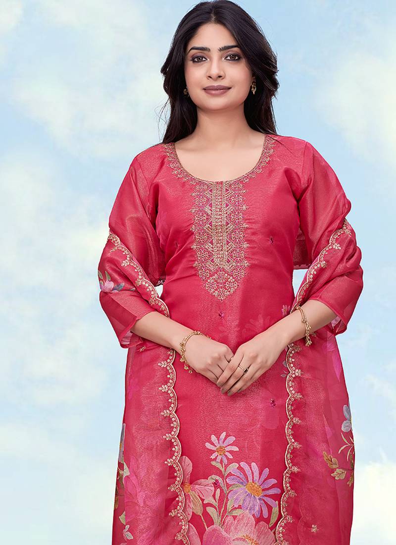 Pink simar kurta set with floral print