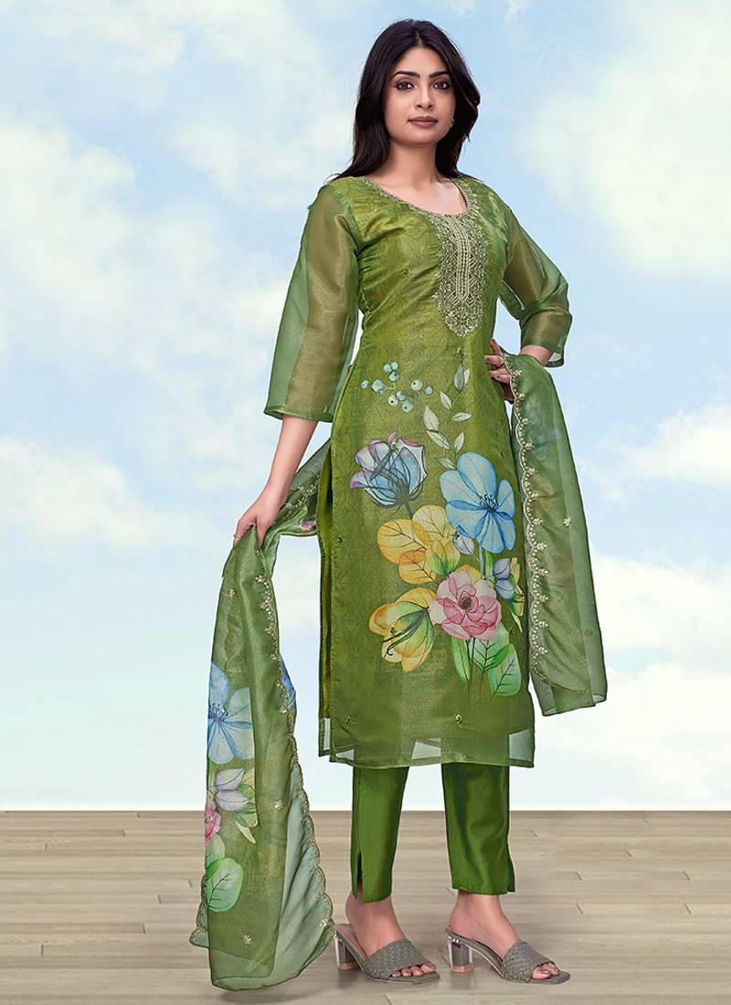 Mehendi green simar kurta set with floral print
