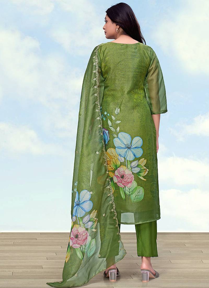 Mehendi green simar kurta set with floral print