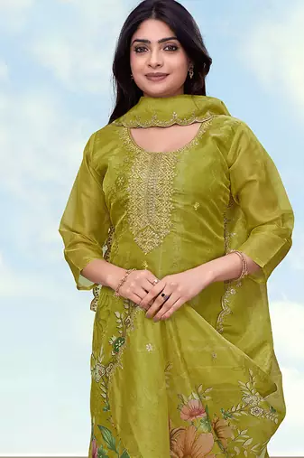 Pear simar kurta set with floral print