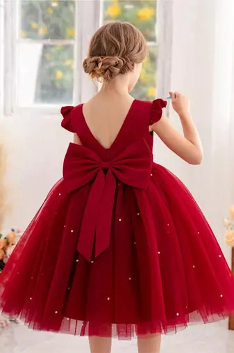 Red solid net fit & flare party dress for girls