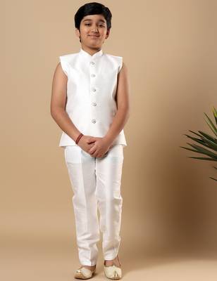 Boys white cotton silk floral vine embroidered sherwani trouser set with jacket & necklace 5