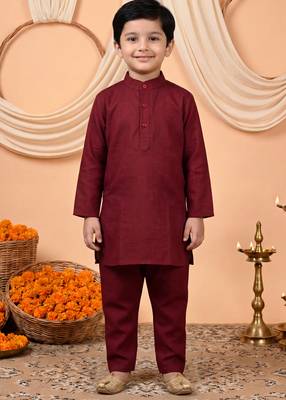 Boys maroon cotton blend kurta pyjama set with floral vine printed waistcoat 5