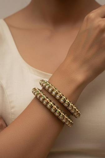 Kundan polki bangle set