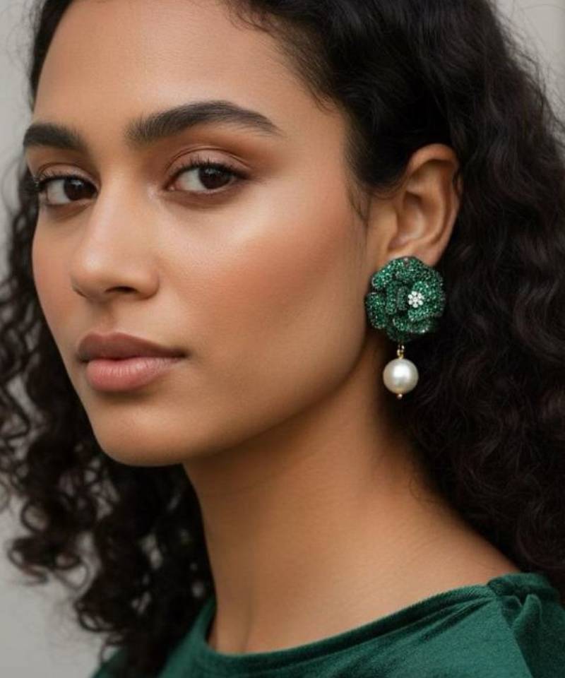 Elegant emerald pearl drop earrings