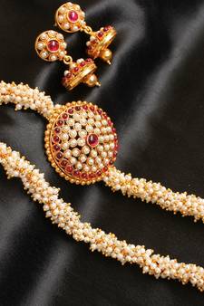 AWESOME MULTICOLOUR PEARL CLUSTER HAAR SET-DJ00913