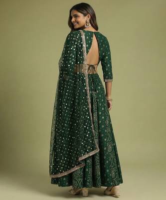 Embellished Ready to Wear Lehenga & Blouse With Dupatta 2