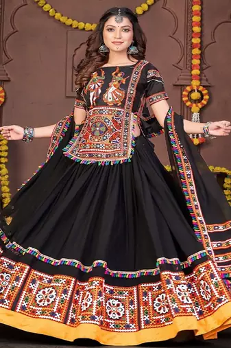 Embroidered Semi Stitched Lehenga & Unstitched Blouse With Dupatta