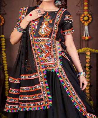 Embroidered Semi Stitched Lehenga & Unstitched Blouse With Dupatta 2