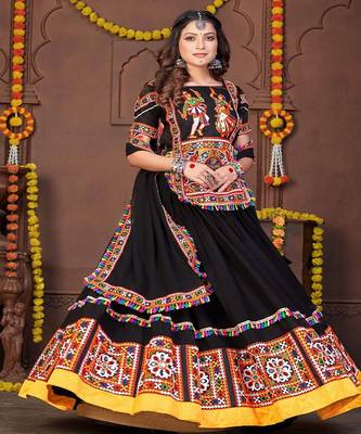 Embroidered Semi Stitched Lehenga & Unstitched Blouse With Dupatta 3