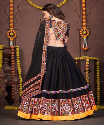 Embroidered Semi Stitched Lehenga & Unstitched Blouse With Dupatta 4