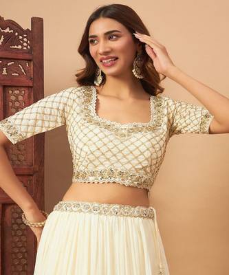 Mirror Embellished Flared Lehenga Set & Sequin Embroidered Chinon Dupatta 2