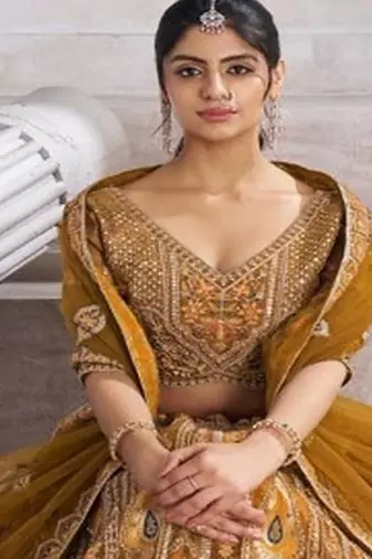 Embroidered Thread Work Semi Stitched Lehenga & Unstitched Blouse With Dupatta