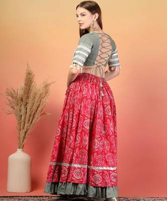 Women Cotton Solid Lehenga Choli 4