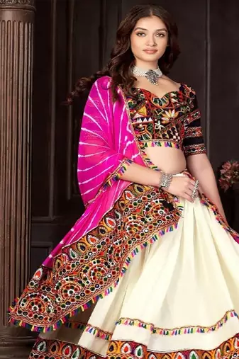Embroidered Thread Work Semi Stitched Lehenga & Unstitched Blouse With Dupatta