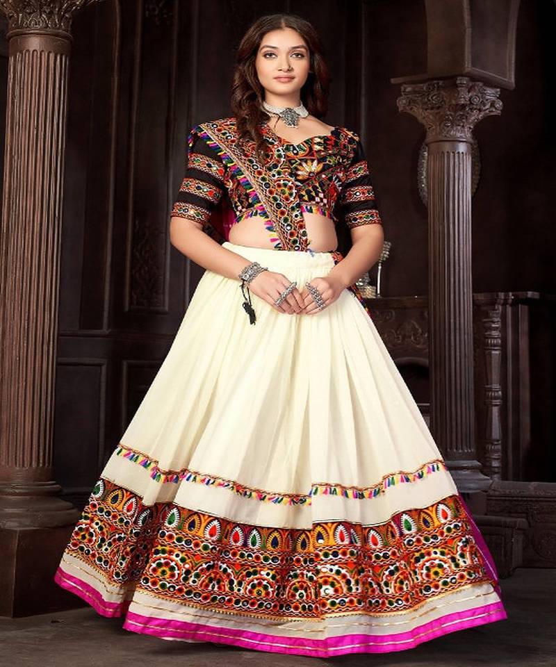 Embroidered Thread Work Semi Stitched Lehenga & Unstitched Blouse With Dupatta