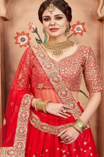 Floral Embroidered Semi Stitched Lehenga & Blouse With Dupatta