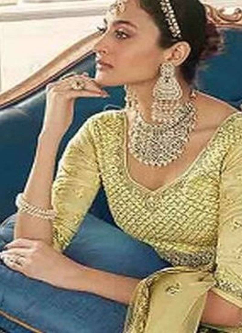 Embroidered Semi Stitched Lehenga & Blouse With Dupatta