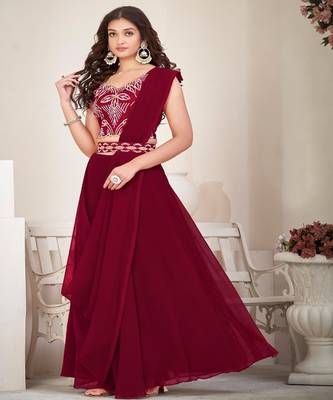 Women Embroidered Lehenga Choli 3