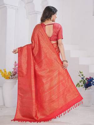 Red Pure Kanjeevaram Silk Rose Floral Woven Zari Design Saree With Blouse 2