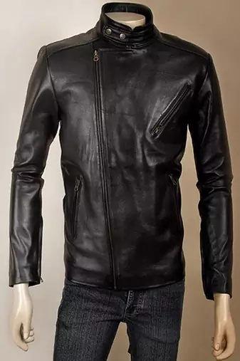 Straight zip closure black lambskin leather jacket zipper pockets fastion look