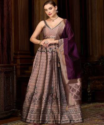 Semi Stitched Lehenga & Blouse With Dupatta 1