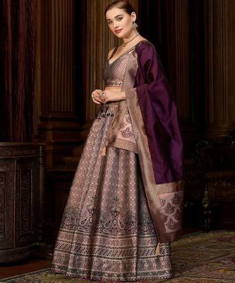 Semi Stitched Lehenga & Blouse With Dupatta 3