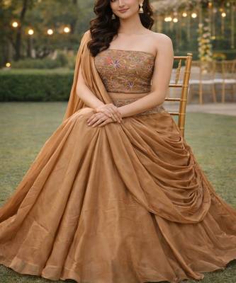 Embroidered Sequinned Ready to Wear Lehenga & Unstitched Blouse With Dupatta 3